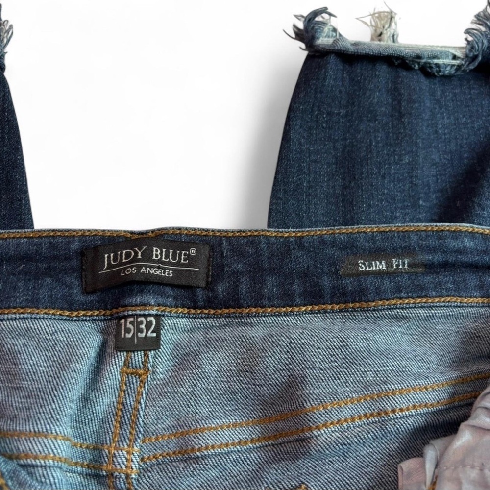 Judy Blue Size 15/32 Slim Fit Jeans Distressed Dark Wash High Rise - Picture 5 of 6